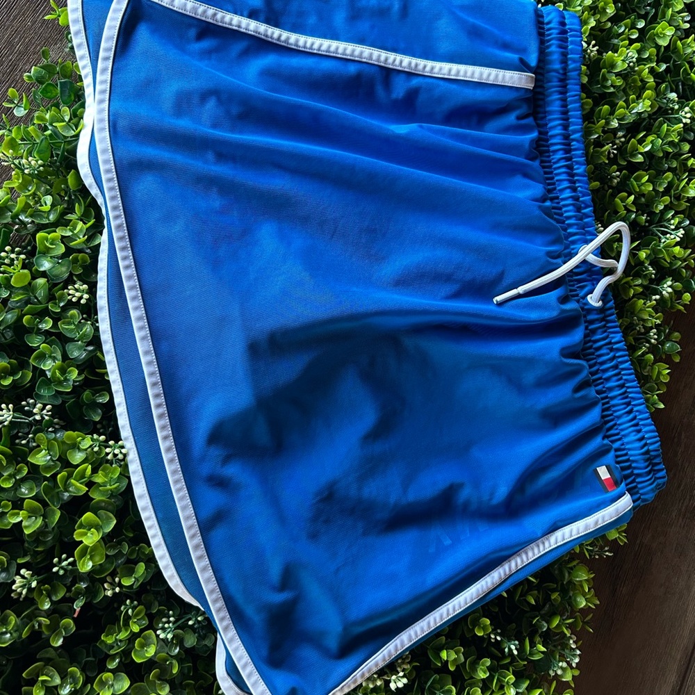 Tommy Hilfiger Women's Blue Athletic Shorts - Picture 2 of 8